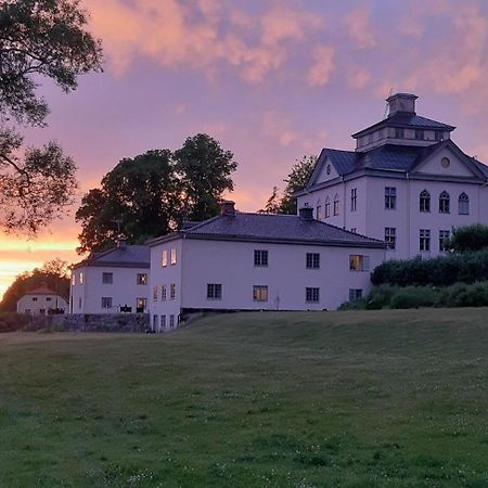 Oester Malma Hotel Marieberg  Екстер'єр фото